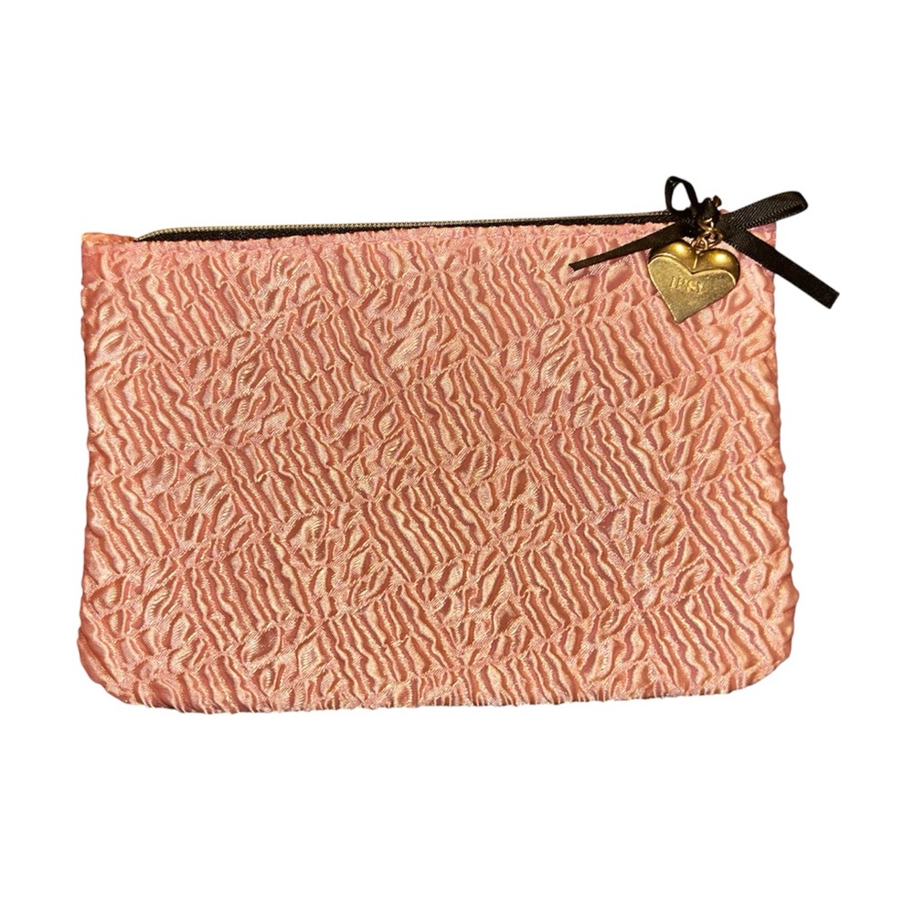 ipsy textured small cosmetic/makeup/skincare travel bag/pouch with heart charm - Picture 2 of 4